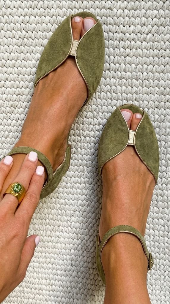 Olivia | Sandales Vert Sauge Raffinées