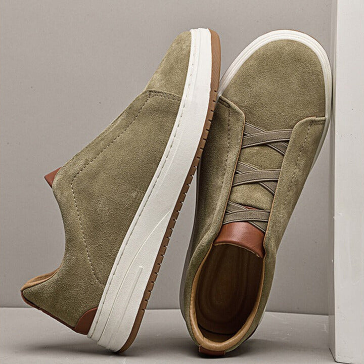 DELACROIX | CHAUSSURES SANS LACETS EN DAIM POUR HOMME